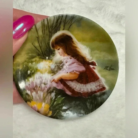 Vintage “Colors of Spring” by Donald Zolan 1989 USA Trinket Plate Jewelry Dish - Picture 7 of 7